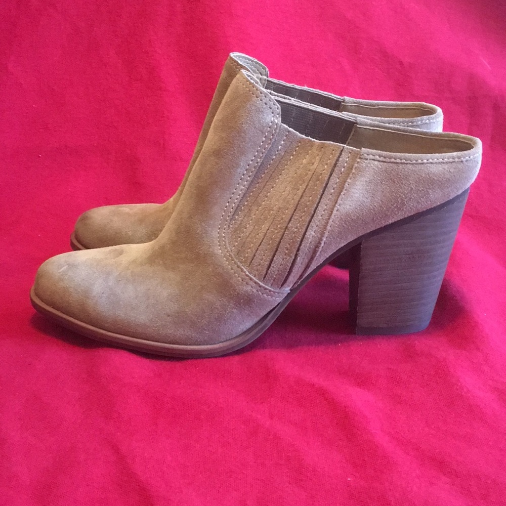 Steve Madden Mertta Tan Suede 9.5 M